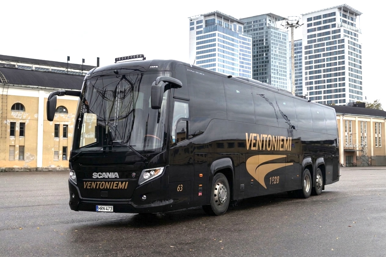 Maxi coach